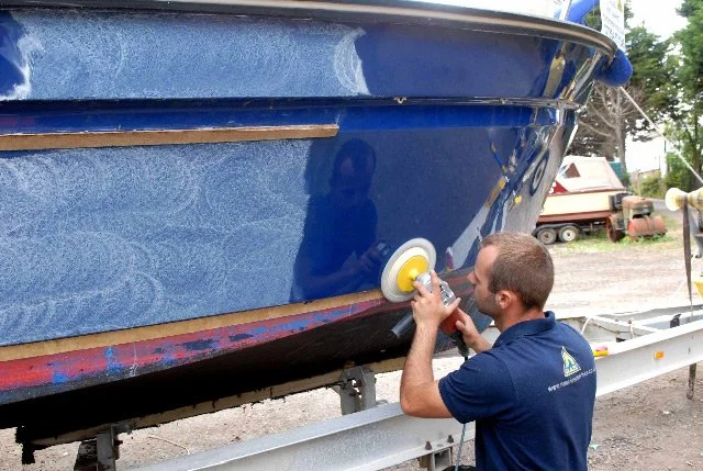 Boat polish before and after — gelcoat restoration by Boat Repairs Melbourne